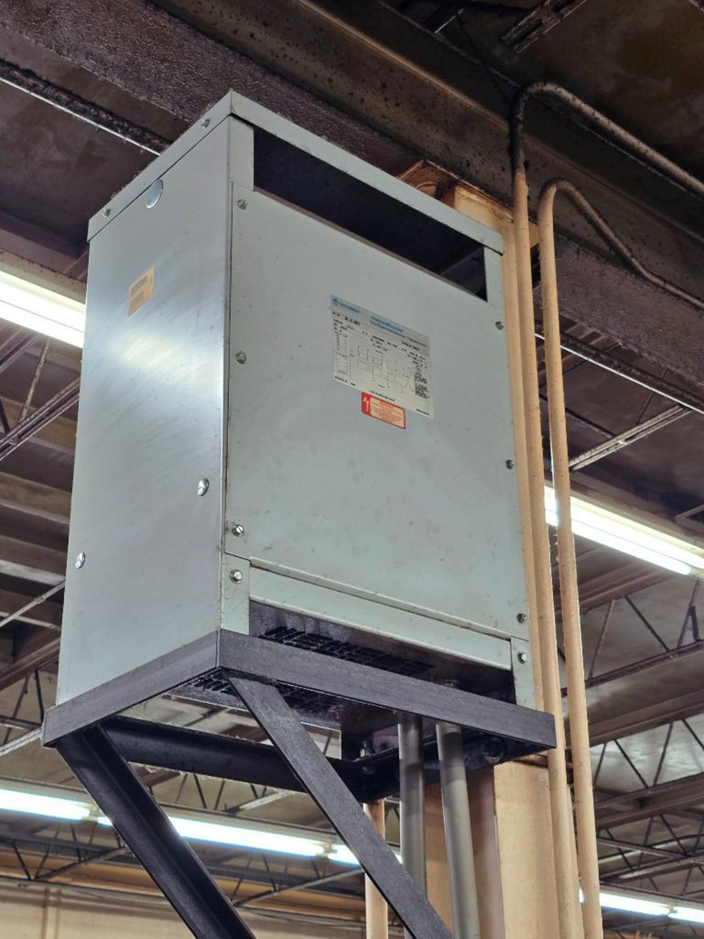 Challenger Powermaster 30 KVA Dry-Type Distribution Transformer