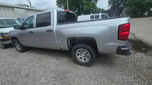 2018 Chevrolet Silverado 1500 Pickup Truck, 223,747 miles, Silver, VIN # 3GCPCNEH9JG332890, Clean Ti