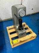 Rockwell Model HR-150 bench type hardness tester S/N 0983