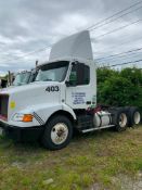 2007 Volvo daycab tractor, #403, model VE D12, 435-hp, Eaton-Fuller 10-speed manual transmission, T/
