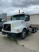 2010 Volvo daycab tractor, #620, model D11 365-hp Detroit diesel engine, Eaton FR-13210B 10-speed ma