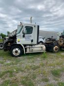 2011 Freightliner daycab tractor, #33, Detroit Diesel DD13 diesel engine, S/A, (parts only), VIN#