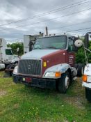 1999 Volvo daycab tractor, #461, model VE D12, 385-hp, Meritorious RMZ10-145A transmission, 707,546