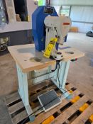 Siska Grommet Press, Footswitch