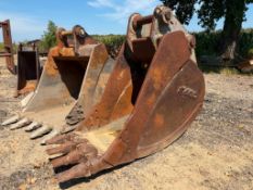 Eaco 30" Excavator Bucket