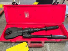 Hubbel Anderson Hydraulic Hand Compression Crimping Tool in Case