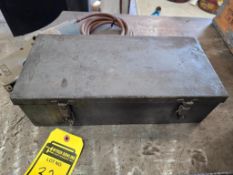 TB Hydraulic Crimping Tool in Metal Case w/ Dies