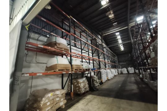 Rack with 11 posts and 84 crossbeams / Rack de 11 postes y 84 ...