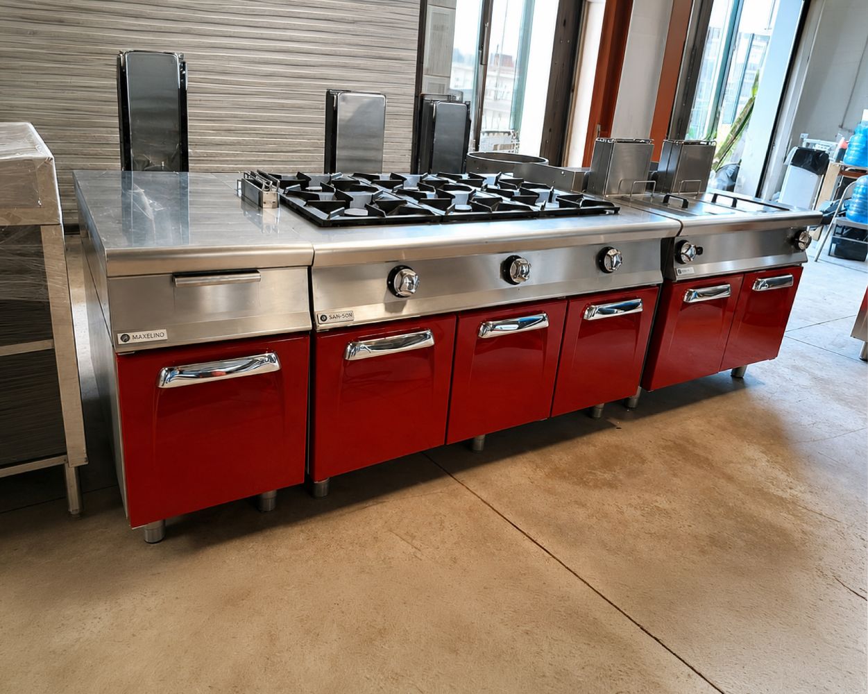 New Restaurant & Café Equipment – Ready to Work