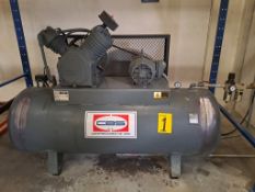 CBS Air Compressor, Model 512053, Serial No. 2103039, Pressure 175 psi, Capacity 500 l/min. / Compr