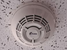 KIDDE smoke detection system, model VS SERIES, with an alarm panel featuring a programmable 4 x 20