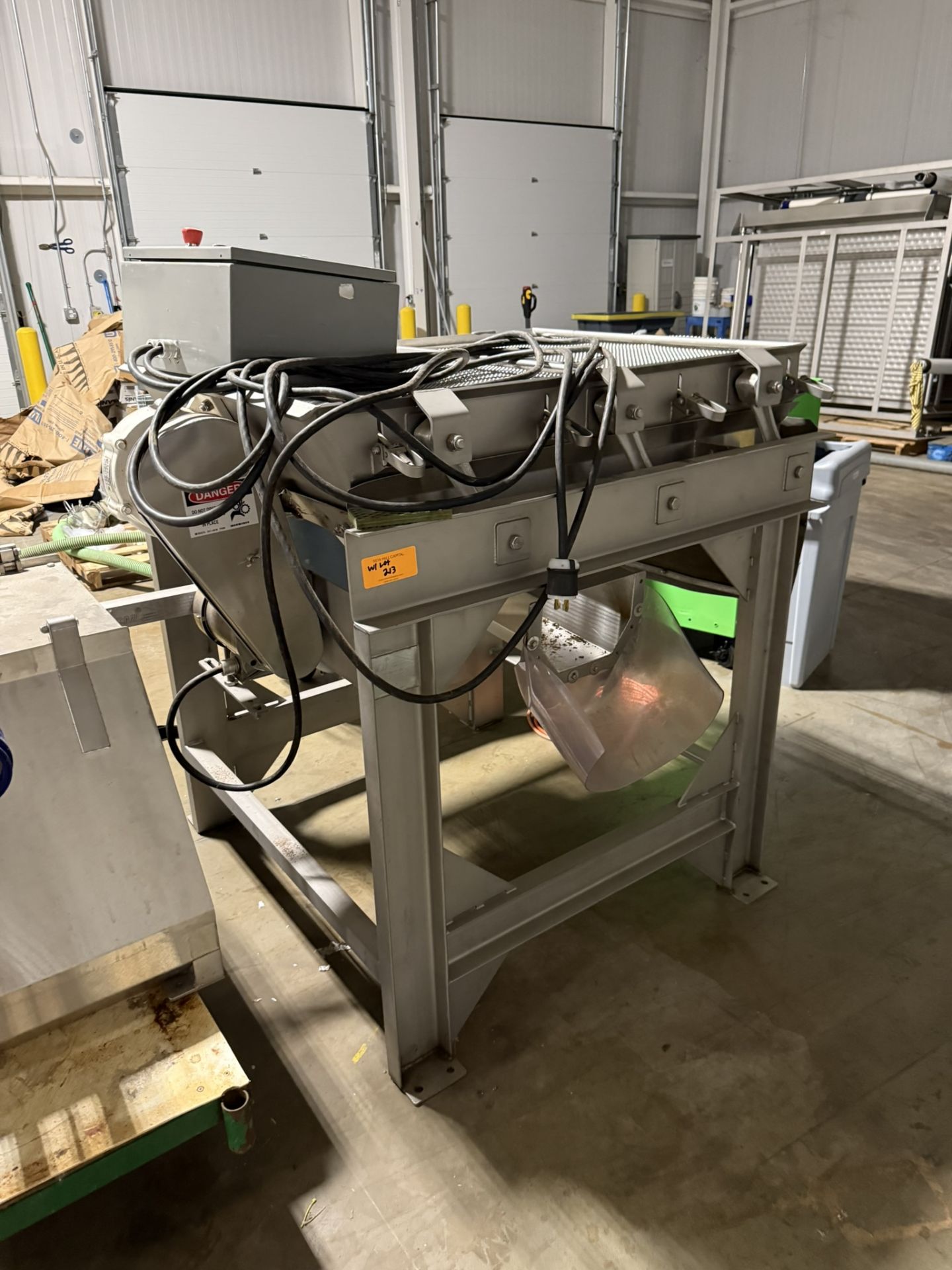 CMI Equipment & Engineering Co Lettuce Wash Station, Consist Cleated ...
