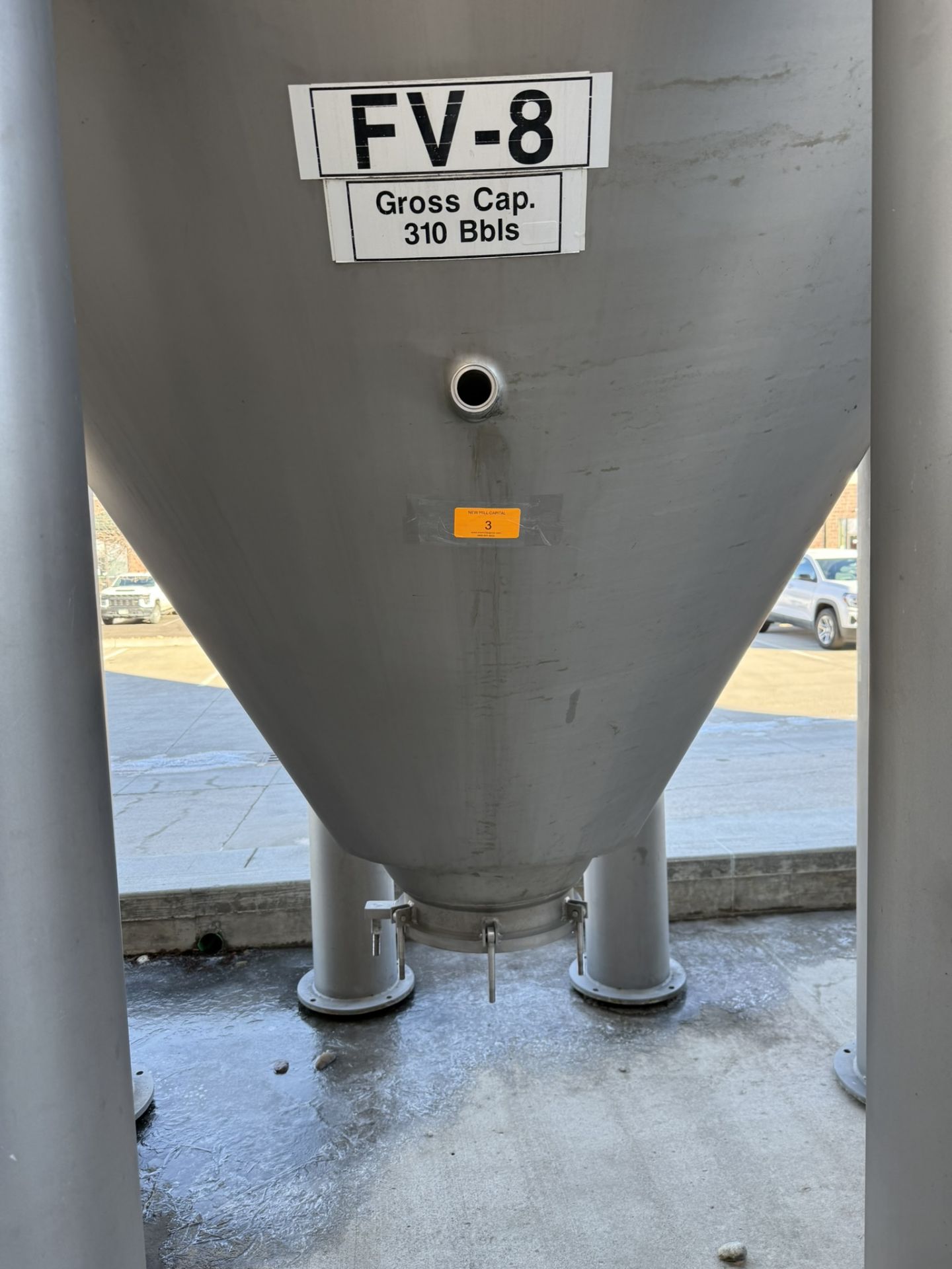 Mueller 310 BBL (9,600 Gal Gross) Stainless Steel Fermentation Tank| Rig Fee $3750 - Image 7 of 9