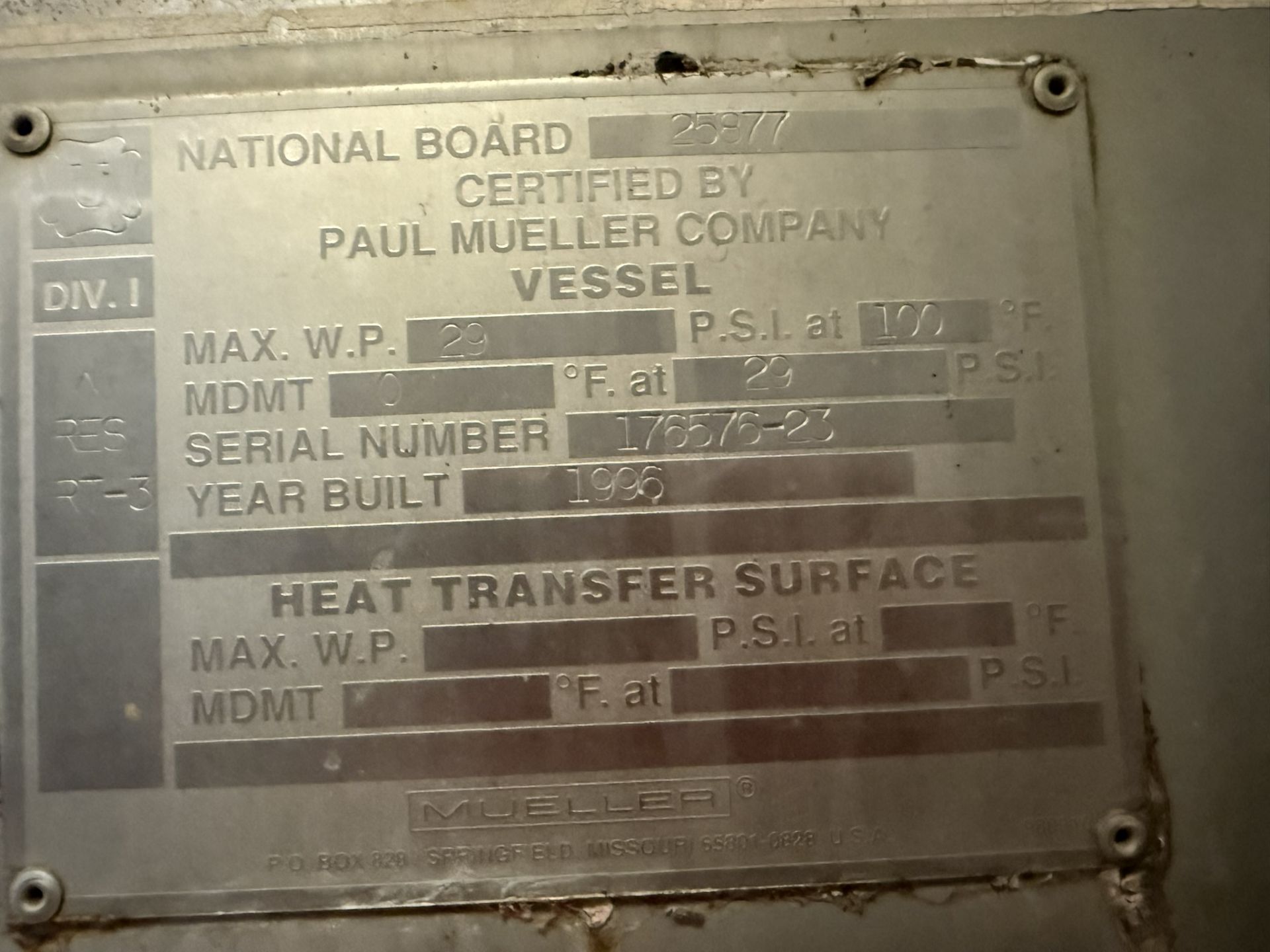 Mueller 250 BBL Stainless Steel Brite Tank (7,800 Gal), Glycol Jacketed, Dish Botto | Rig Fee $3500 - Image 8 of 9