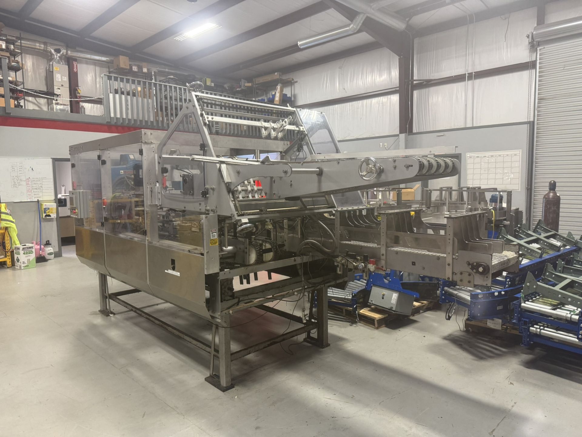 Switchback Model AI-3H Brewpack 150 End Load Cartoner, Includes Nordson Pro Blue 7 | Rig Fee $1250