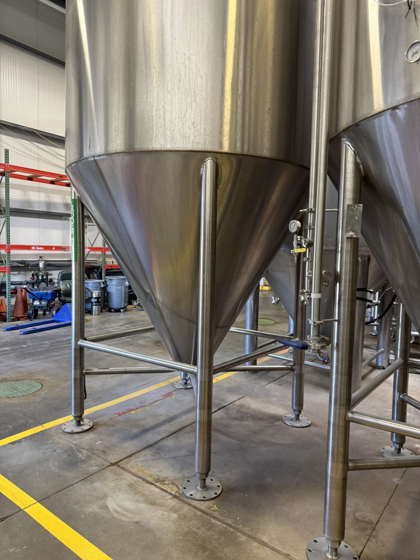 Silver State Stainless 100 BBL (Approx 3,900 Gal Max Capacity) Stainless Steel Ferm | Rig Fee $2500 - Image 5 of 9