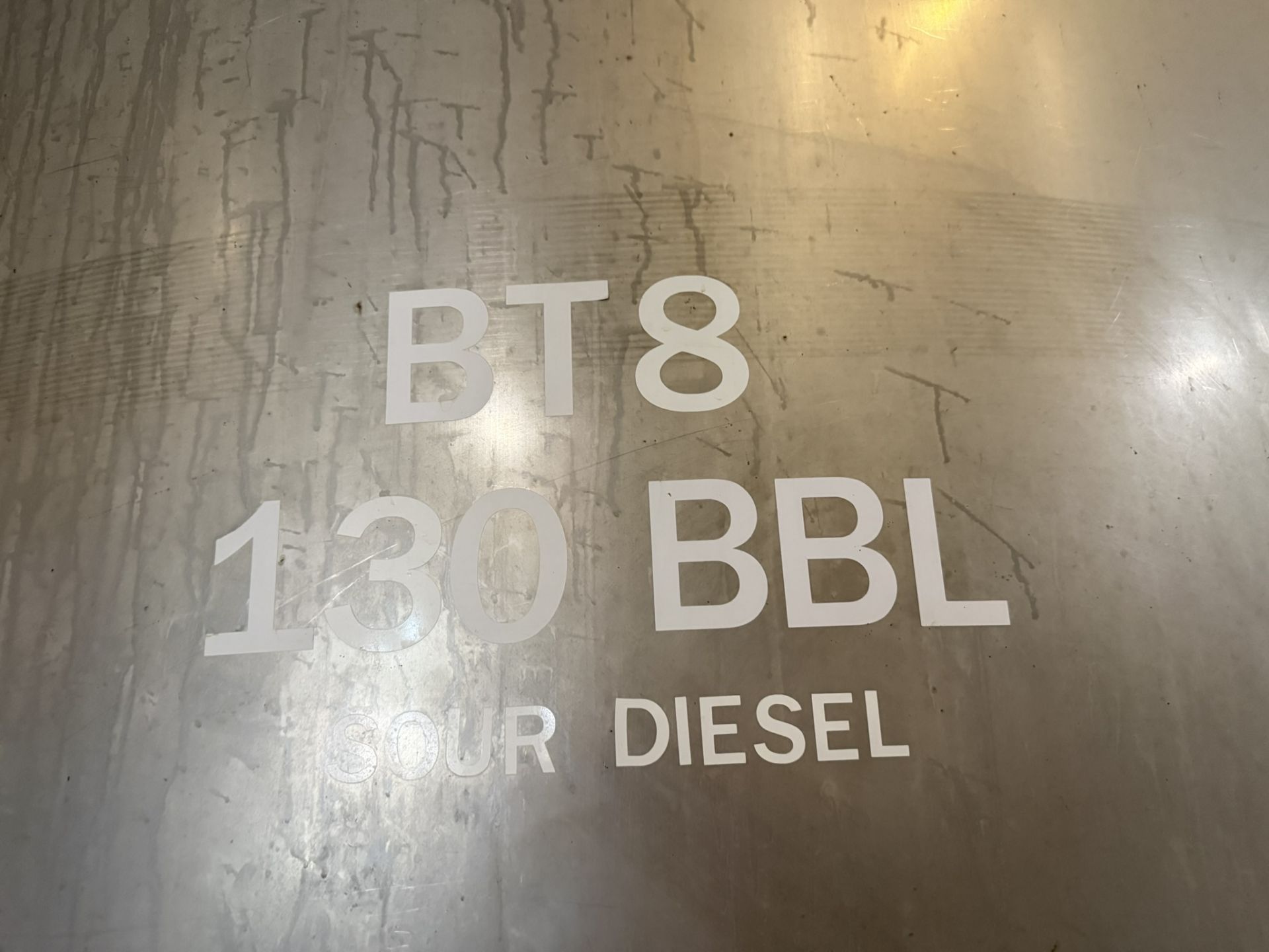 Mueller 130 BBL (4,000 Gal) Stainless Steel Brite Tank, Glycol Jacketed, Dish Botto | Rig Fee $3000 - Image 8 of 8