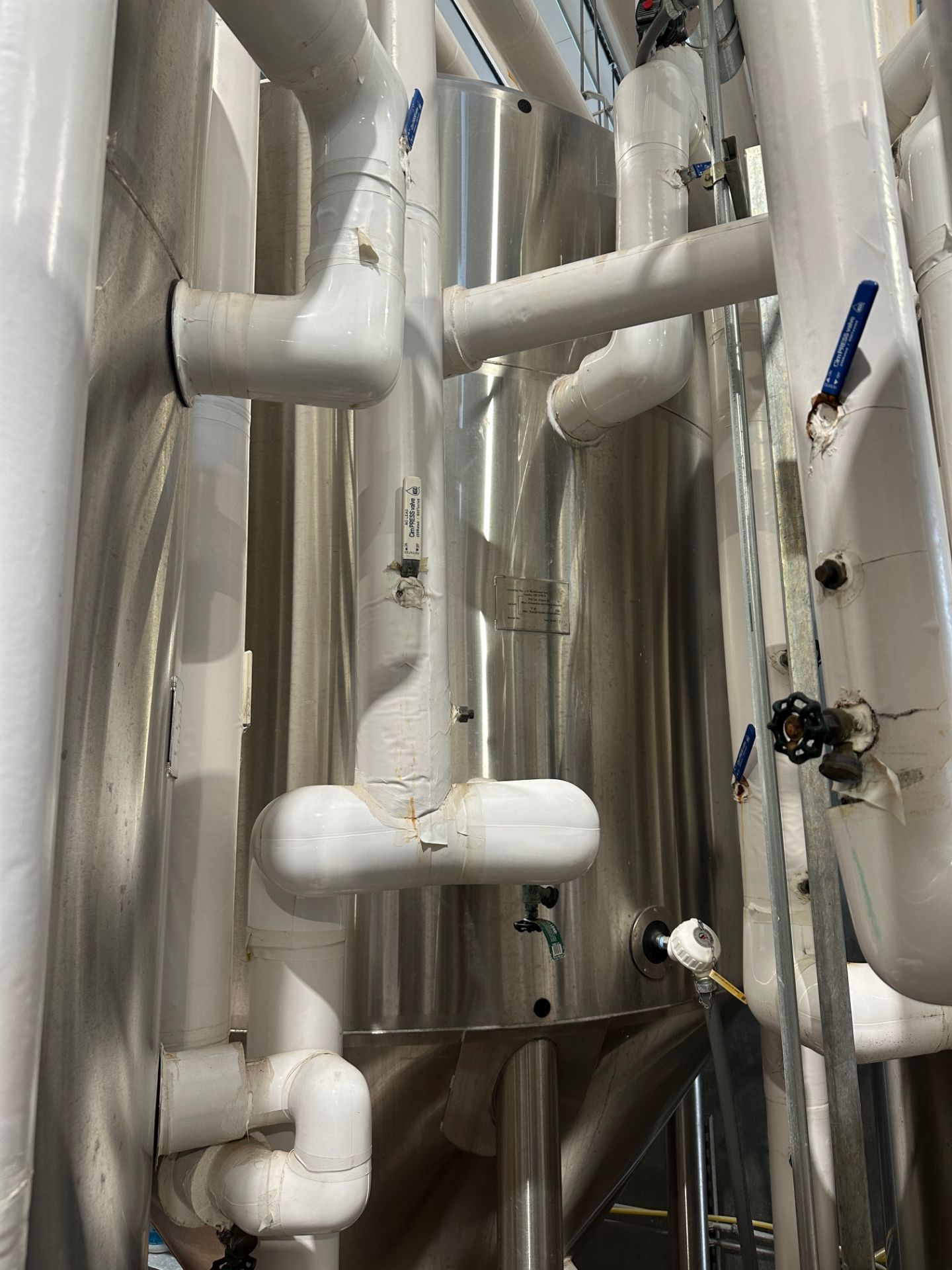 JVNW 40 BBL Stainless Steel Fermentation Tank - Cone Bottom, Glycol Jacket | Rig Fee $1200 - Image 2 of 5