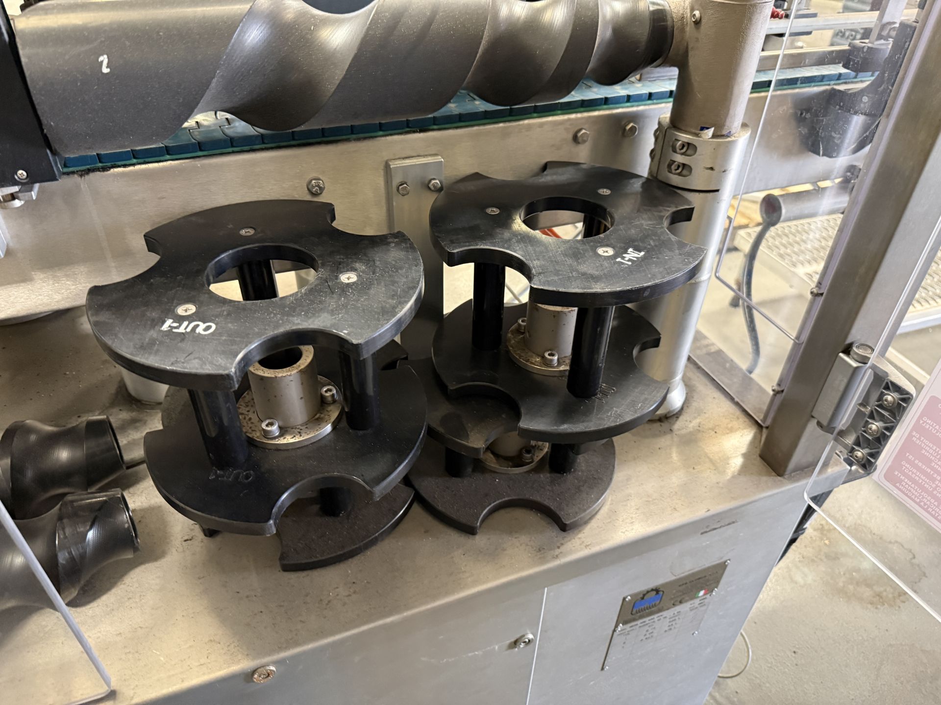 2017 BRB Globus Model MEGA ADE 633 CCW Automatic Rotary Labeling ...