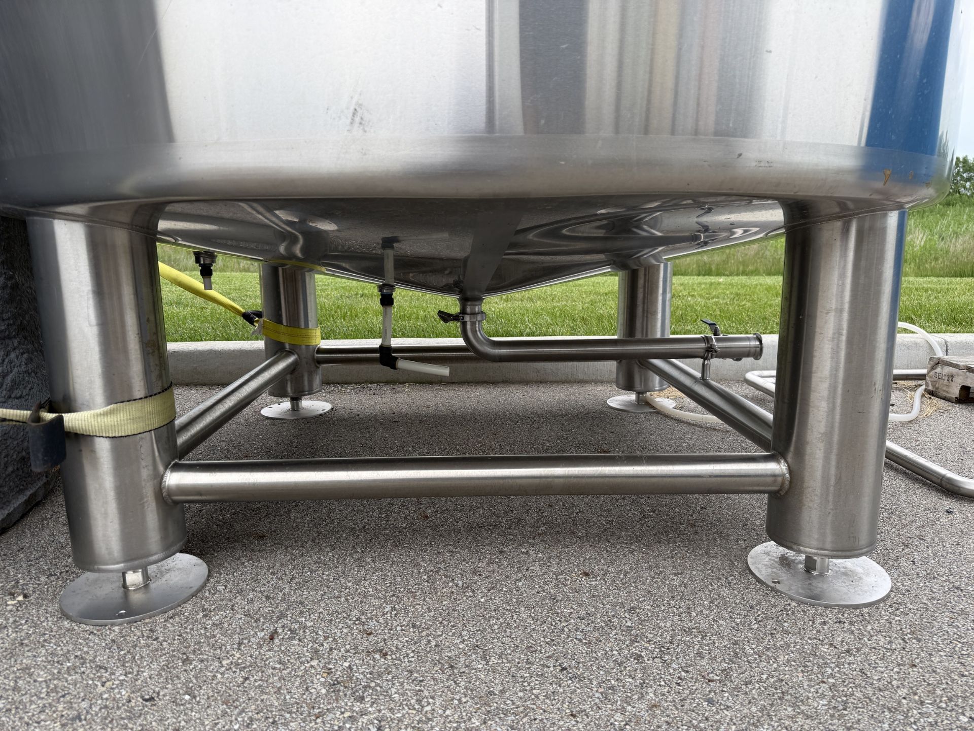 Craftmaster Stainless Steel Brite Tank- Glycol Jacketed, Dish Bottom, Side Manway, 4 Stainless Steel - Image 5 of 8