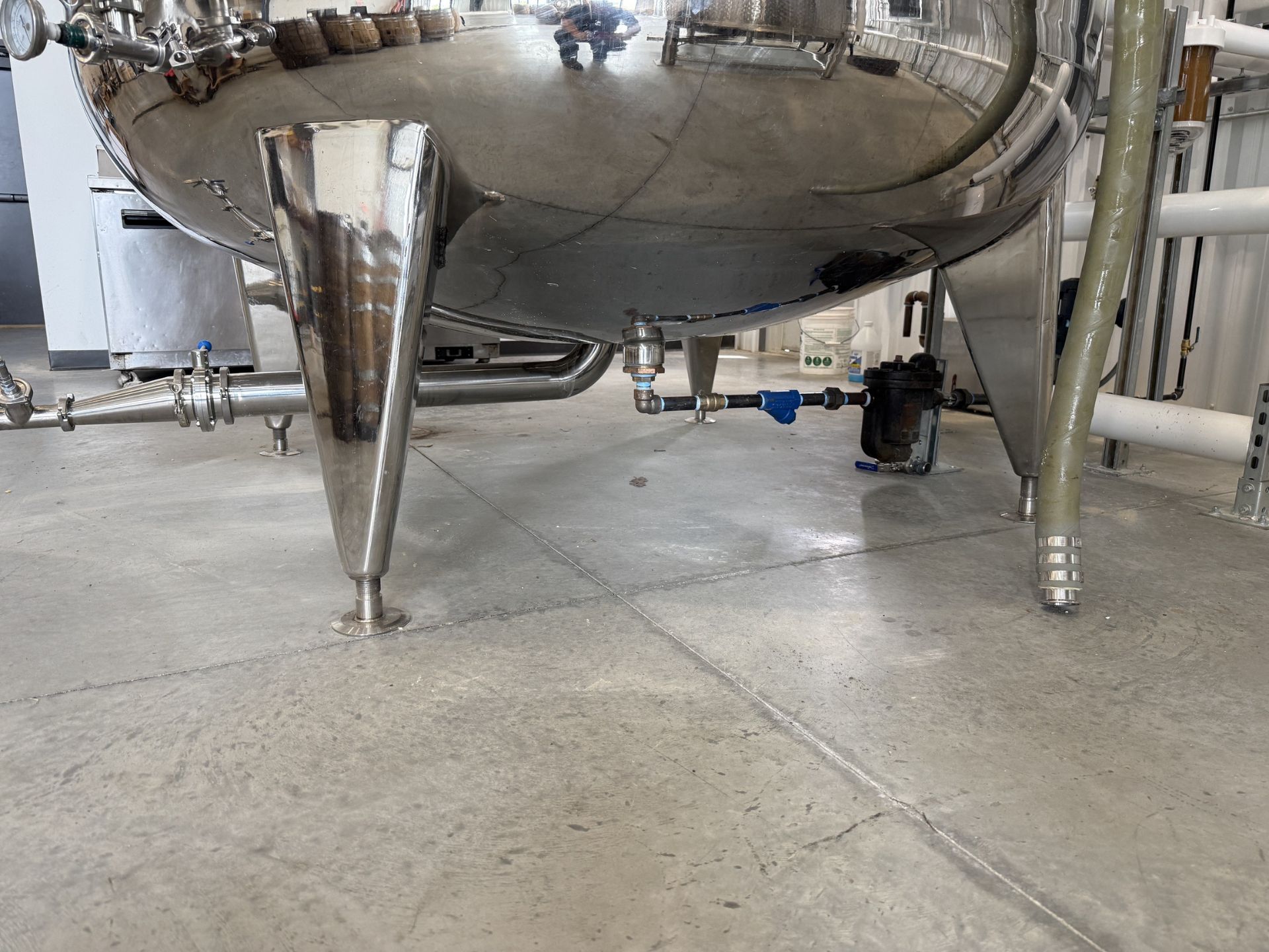 2800 Gallon Stainless Steel Mash Tun- Steam Jacket, Top Mixing, Dish Bottom, Top Manway, 4 Stainless - Image 5 of 5