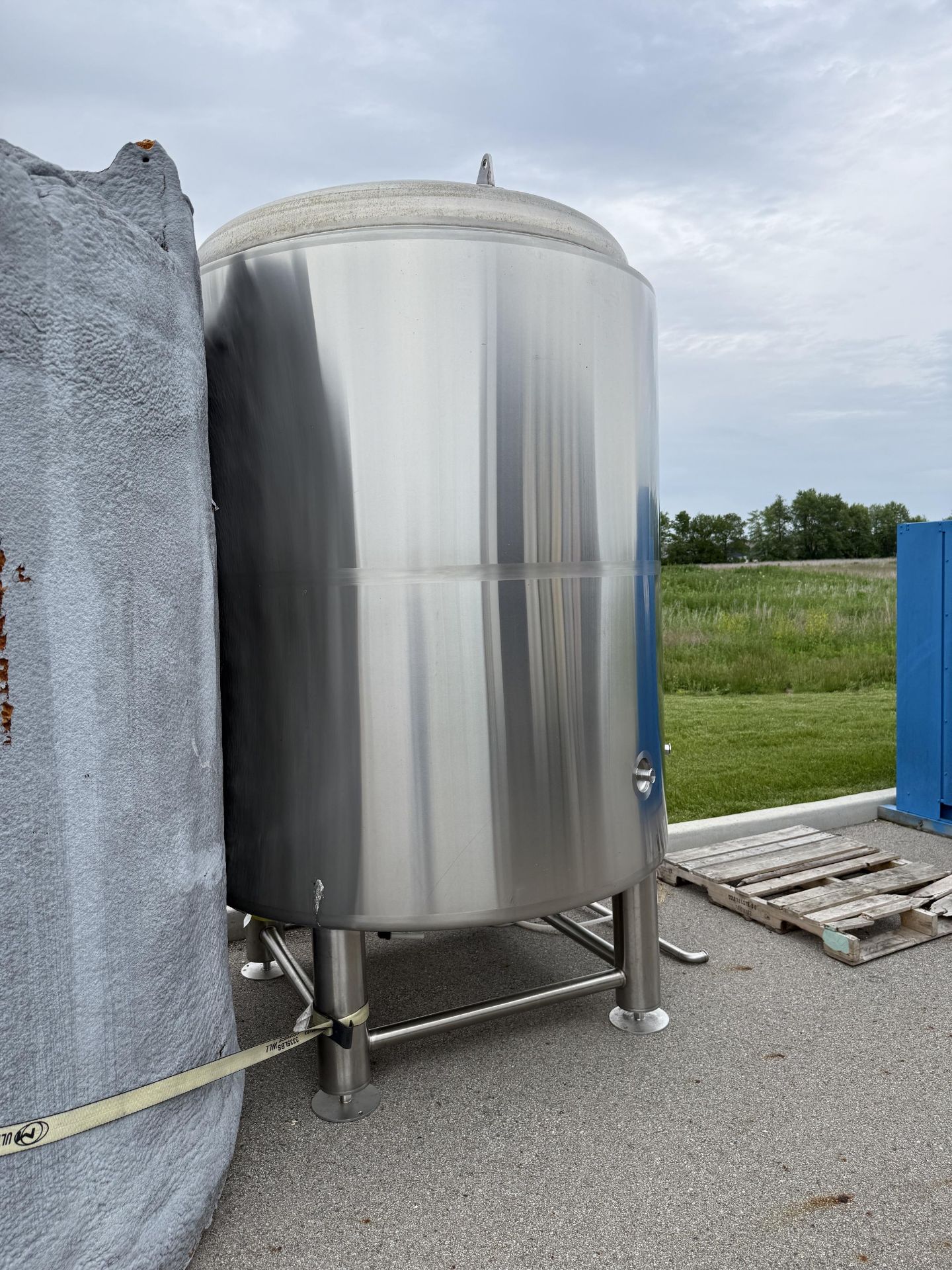 Craftmaster Stainless Steel Brite Tank- Glycol Jacketed, Dish Bottom, Side Manway, 4 Stainless Steel - Image 4 of 8
