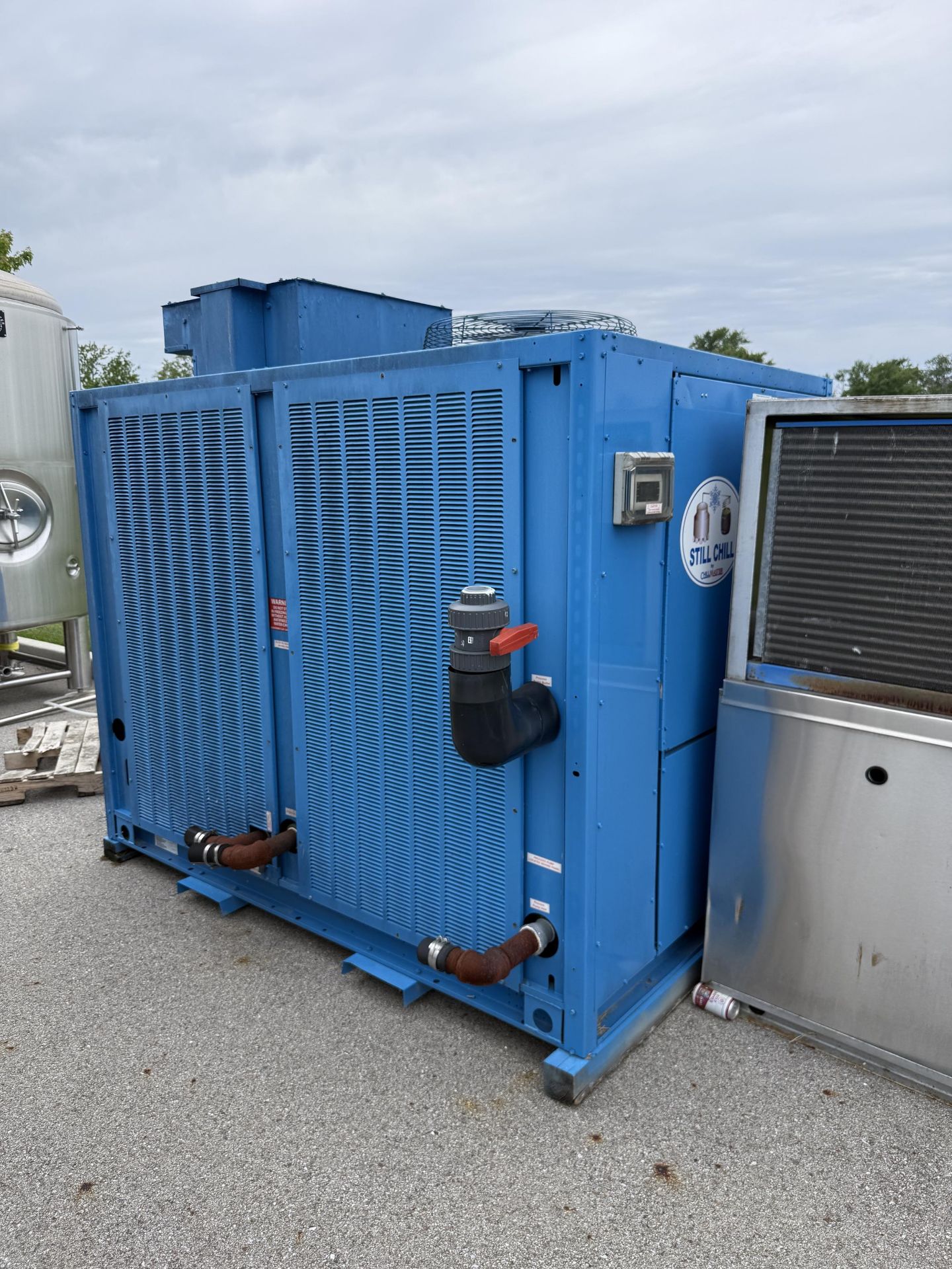 Chill Master Model AC200SC Chiller, Overall Dims Approx 7'8" L X 6'1" W X 7' Tall, 230 V - Image 2 of 5