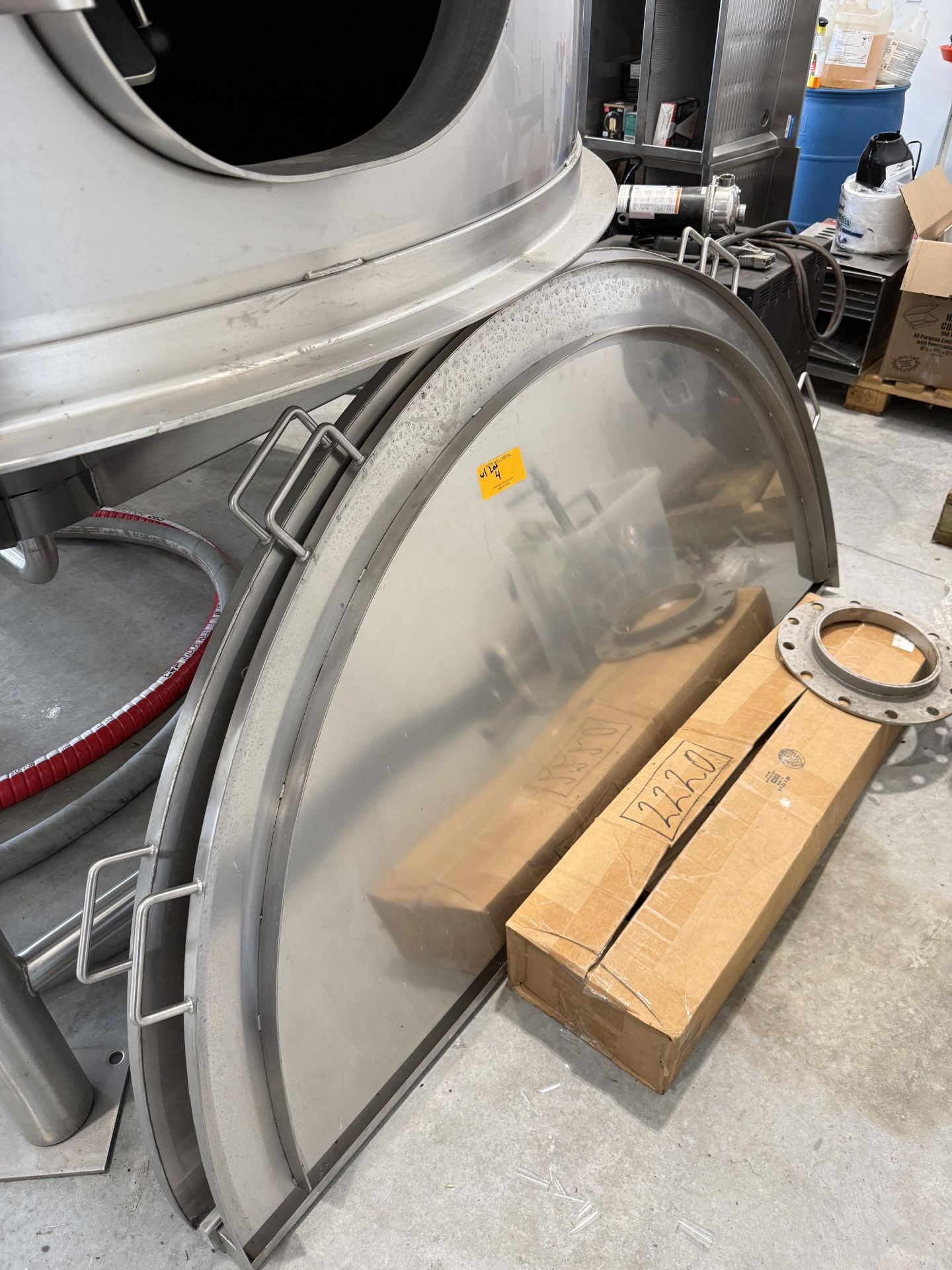Quality Stainless Tanks Approx (2500) Gallon Stainless Steel Fermenter- Glycol Jacket, Open Top with - Image 8 of 9