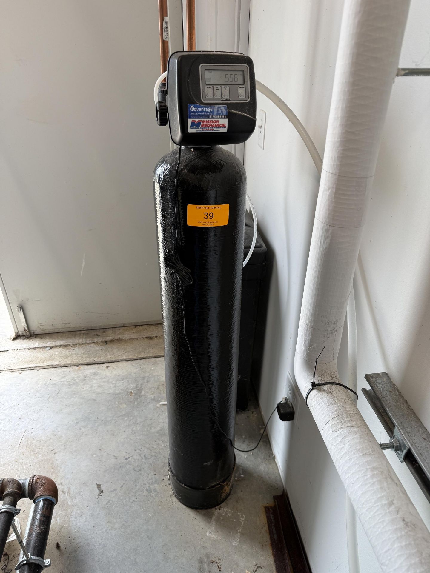 Nelson Model CH30383-0301C203-30 Water Conditioner with Brine Tank- Water Conditioner Tank Approx 4' - Image 2 of 6