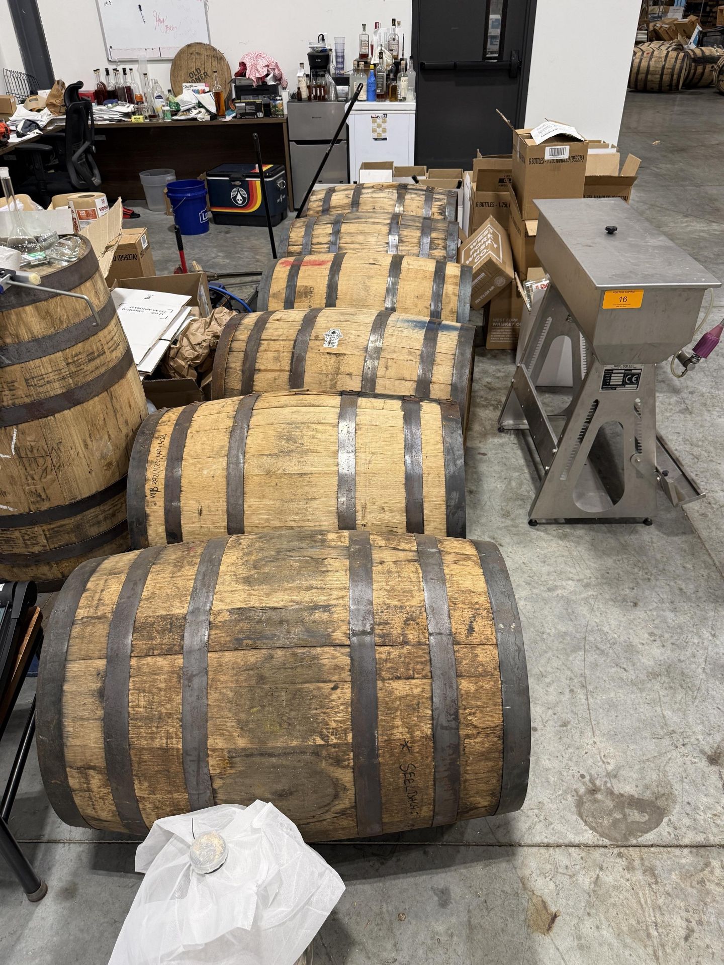 Whiskey Barrel- QTY (1) Display Barrell, QTY (20) 53 Gallon, QTY (4) 25 Gallon - Image 2 of 4