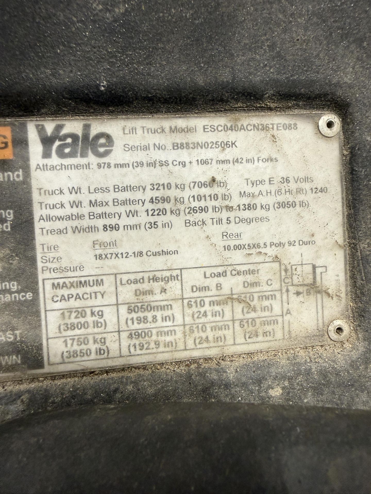Yale Model ESC040ACN36TE088 36 V Stand On Electric Forklift, 3850 LBS Capacity, Forks Approx 42" - Image 5 of 5