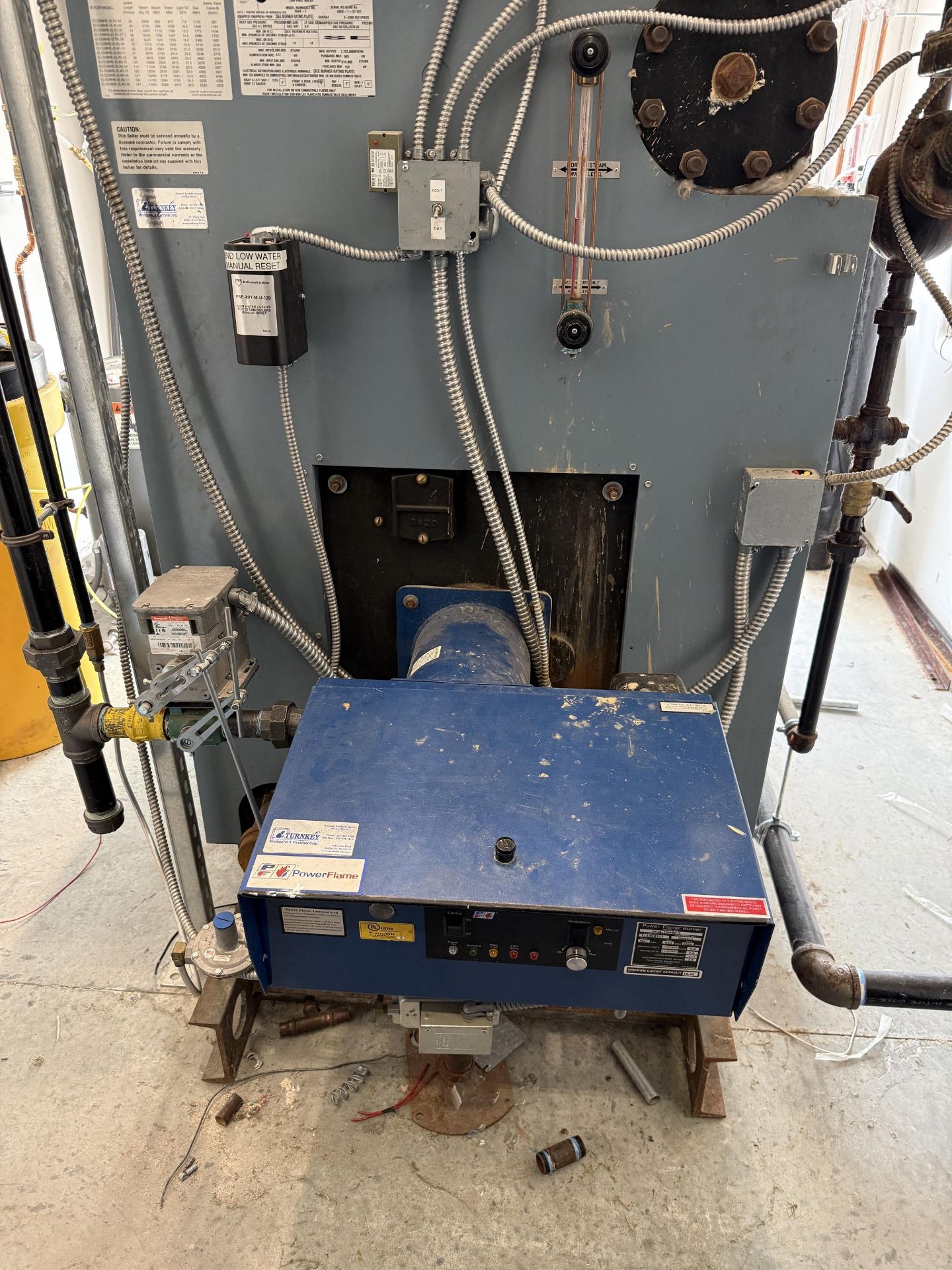 Smith Cast Iron Boilers Model 28HE-7 15 PSI Steam Boiler- Includes Powerflame Model J50A-15HBS-7 - Image 2 of 9