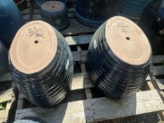 {LOT} (4) Clay Planters (2) 21.25" and (2) 17.5 Blue Oval (Retails $