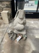 {LOT}(4) Stone and Cast Yard Ornaments Rabbits