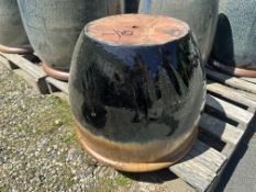 Clay Planter 18" x 18.5"h (Retails $115) Moss