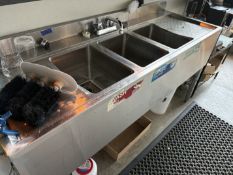 60" Three compartment Stainless Steel Under Bar Sink