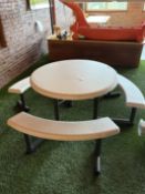 Round Picnic Table