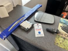 {LOT} (4) Assorted SAAB Accessories