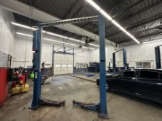 Nussbaum #SPL3200, 9,000 LBS Capacity 2 Post Lift (2001) (Needs Pads)
