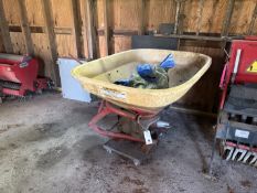 Vicon Hopper Spreader (AS IS)