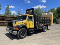 1995 International 4700 6 Wheel Rack Body Truck w/Liftgate, 4x2, Cummins 14L Diesel Motor, Auto