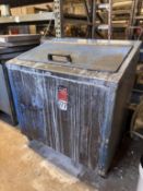 GIANT W-3 Vibratory Finisher, s/n 1008, 15" x 29" Tub Dimensions, 3 Cu.Ft Capacity