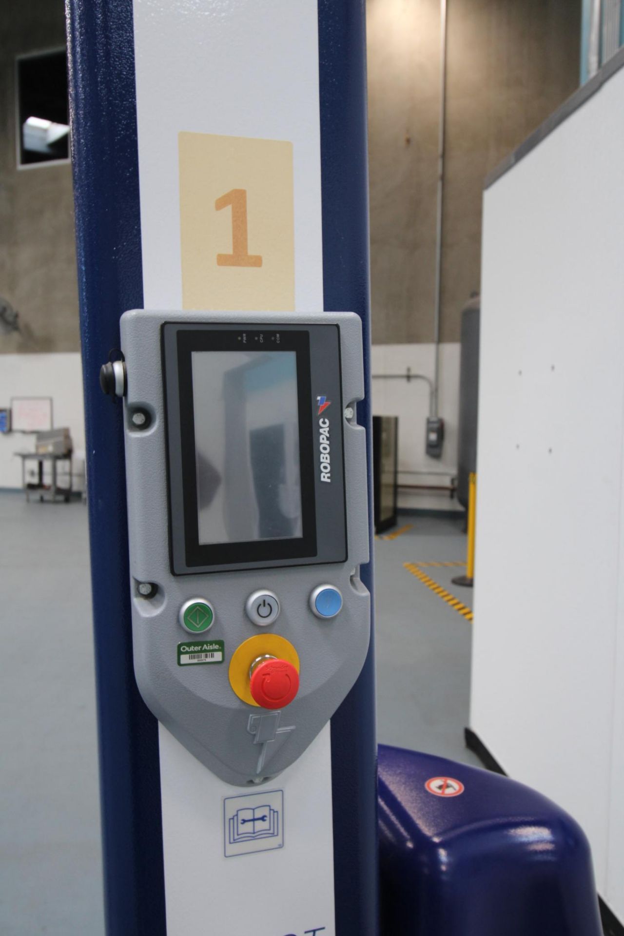 STRETCH WRAPPING MACHINE, SELF DRIVE ROBOPAC MDL ROBOT S6.1 PVS, self ...