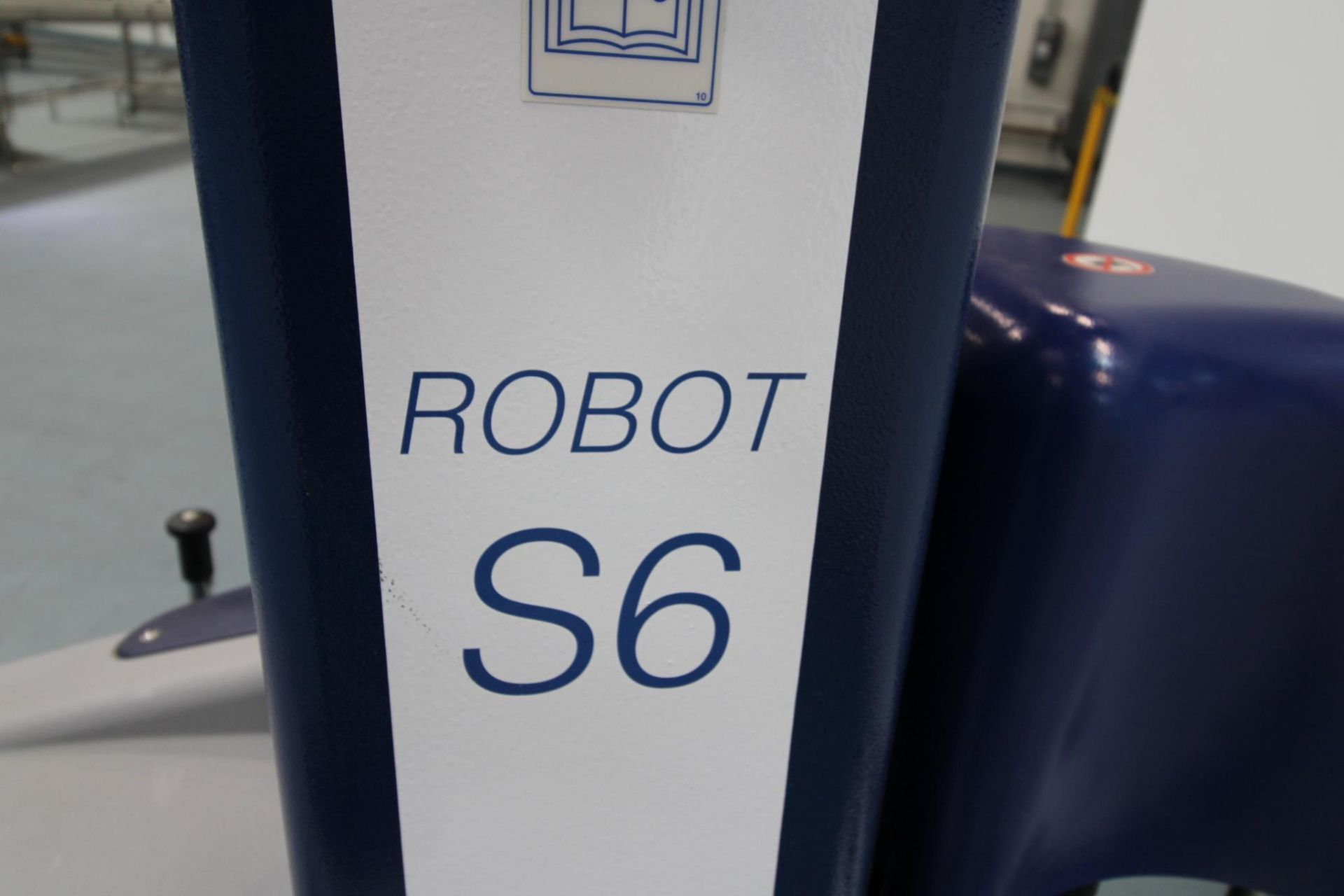 STRETCH WRAPPING MACHINE, SELF DRIVE ROBOPAC MDL ROBOT S6.1 PVS, self ...