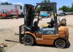 FORKLIFT, HELI MDL H2000 SERIES 25, 5,000-LB. CAP., Mfg. 2016, 81.4" lift ht., propane, pneumatic ti