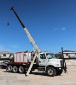 National 400B 10-Ton Boom Crane, 3-Section Boom, Front and Rear Stabilizer, S/N 297423, (2012), Moun