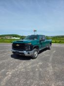 2024 Chevy Silverado 2500 HD 4 x 4 Crew Cab Pick Up Truck, VIN 1GC4YLE78RF266166, 6.6L Gas Engine, A