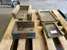 (4) mold bases