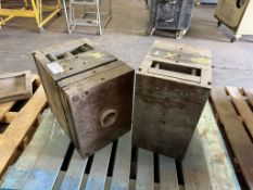 (2) molds