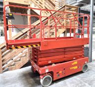 2018 LCMG AS3246 HYDRAULIC SCISSOR LIFT ELEVATING PLATFORM, 32' LIFT, ONLY 110 HOURS USE